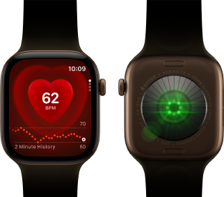 Du „Apple Watch Series 12“ laikrodžiai, aliuminio korpusas, tamsiai bronzinė spalva su alyvuogių spalvos „Sport Band“ dirželiu; viename rodoma širdies ritmo programa, kitame – laikrodžio nugarėlėje esanti sveikatos jutiklių sistema su švytinčiais žaliais LED šviesos diodais
