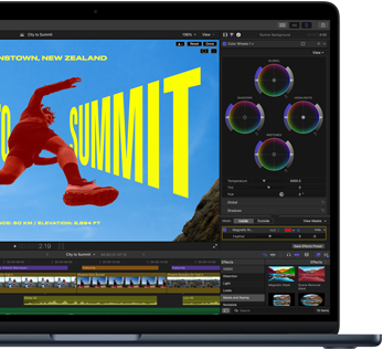 „MacBook Air“ screen, partial view, showing video editing to demonstrate M5 chip capabilities