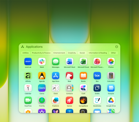 MacBook Neo ekranas su Applications langu, kuriame matoma daug įvairių programų